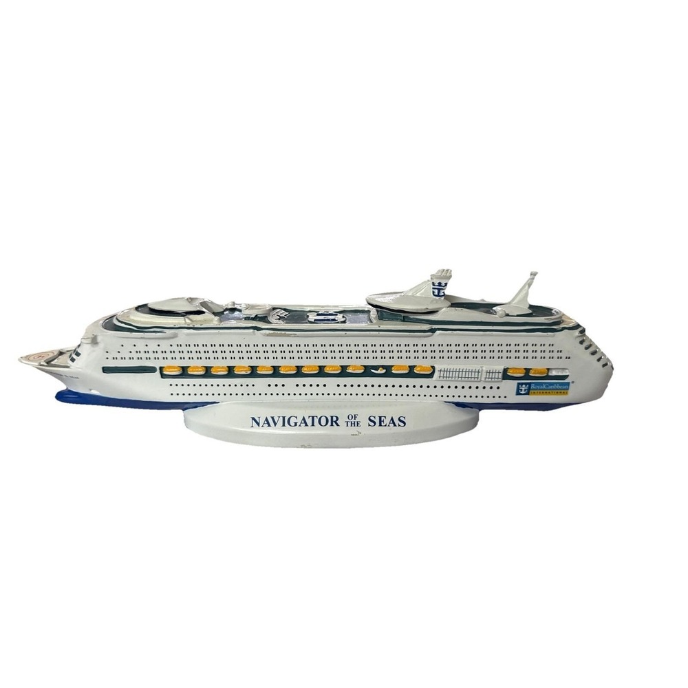 12" Royal Caribbean NAVIGATOR OF THE SEAS Cruise Ship Model - Official Licensed